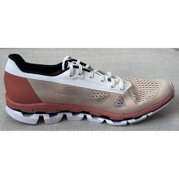 On Running Cloudboom 1 Women’s Sneakers in Savannah/ White, SZ 9.5 - Picture 5 of 12